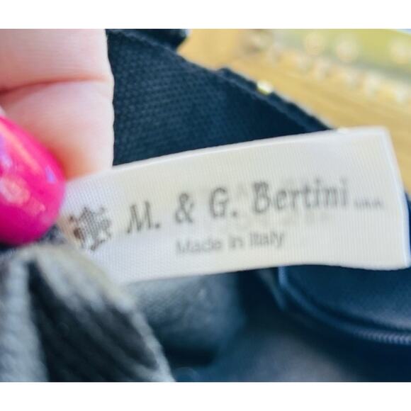 Vintage M&G Bertini Black and Gold Tote Bag Double Lucite Handles Made In Italy - Picture 9 of 12